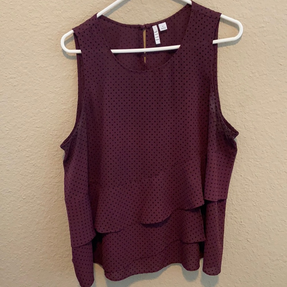 Elle sleeveless blouse